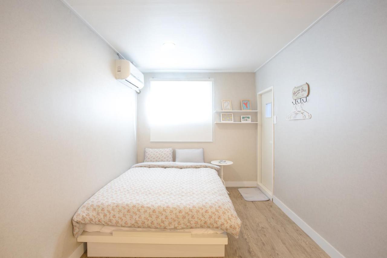 Hostel Vanilla 1 Dongdaemun Seoul Room photo
